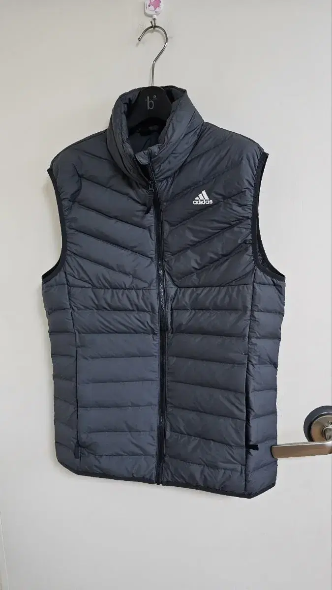 adidas Sport Golf Lightweight Duck Vest H25