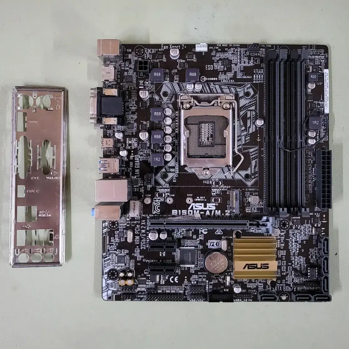 [고장] asus b150m-a/m.2 아수스 메인보드 팝니다 백패널포함