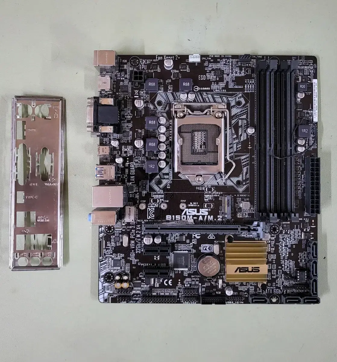 [고장] asus b150m-a/m.2 아수스 메인보드 팝니다 백패널포함