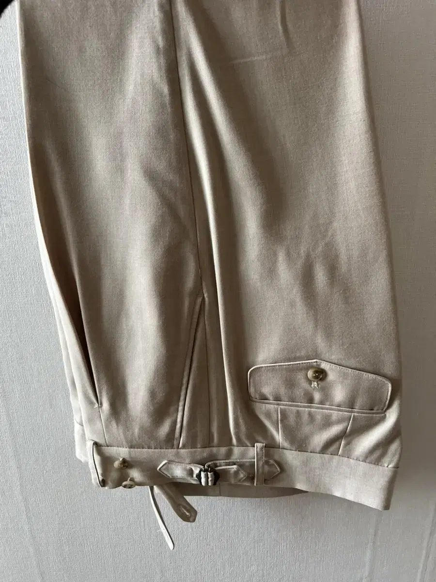 Man in Jungle Beige Trousers Cotton L