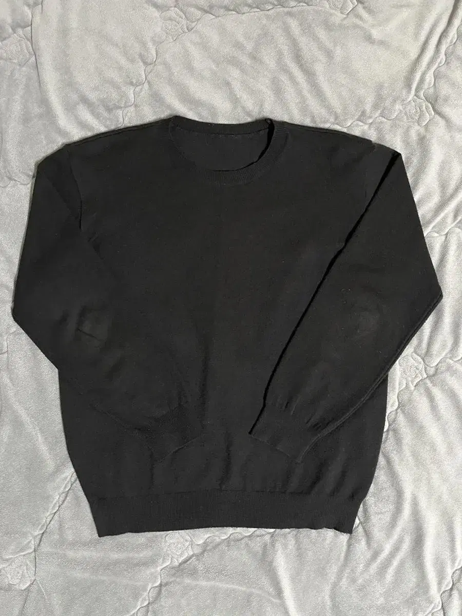 Men's Black Knit