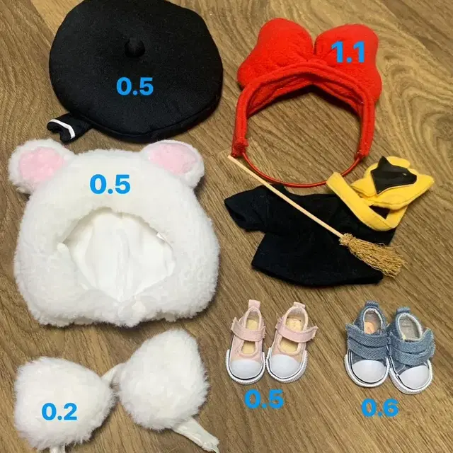 20cm 인형옷 마녀배달부 키키 양털 모자 베레모 신발 양도