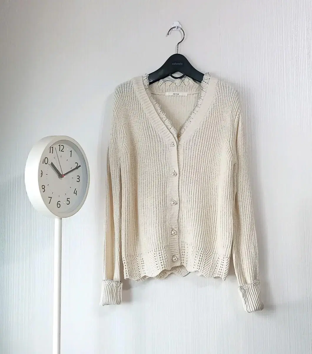 Silver Line Color-blocked Cardigan