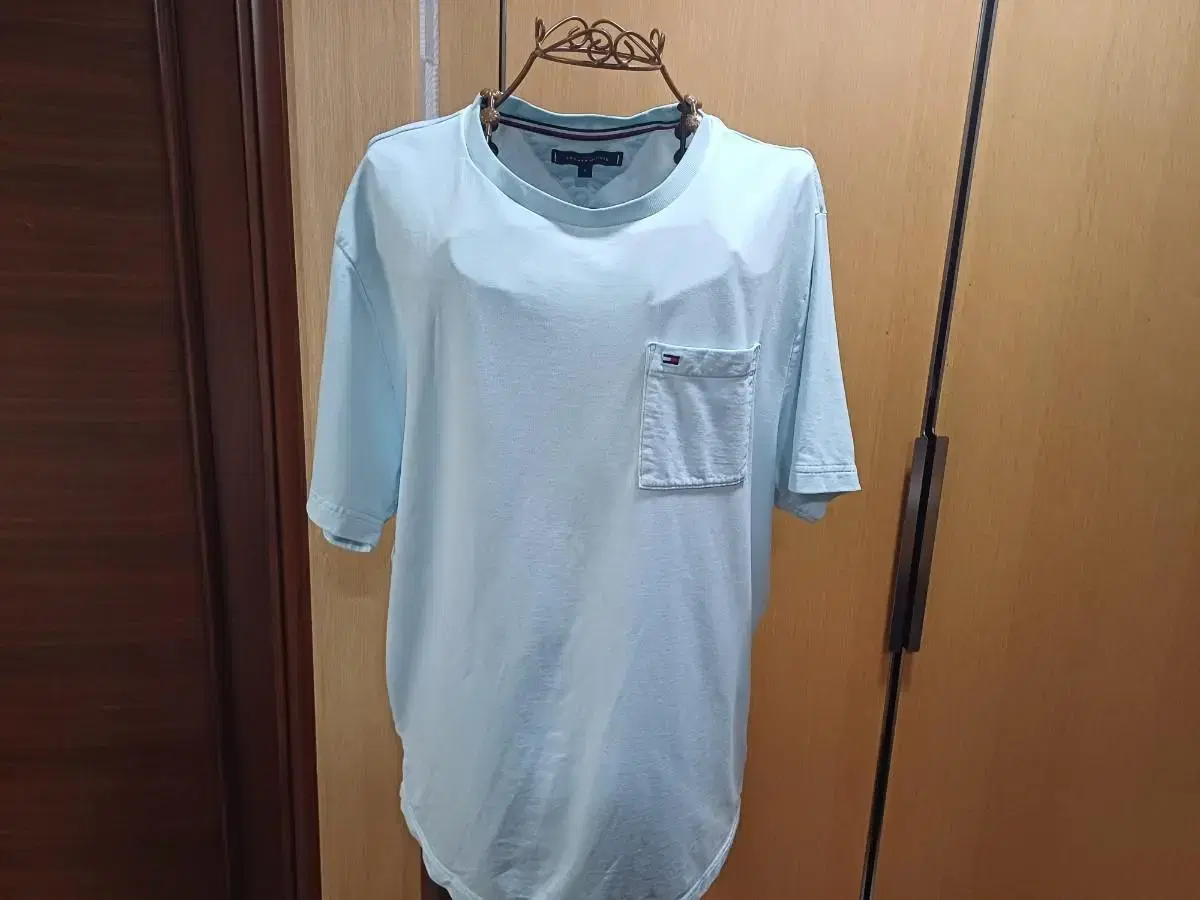 타미힐피거 반팔티 TOMMY HILFIGER L size