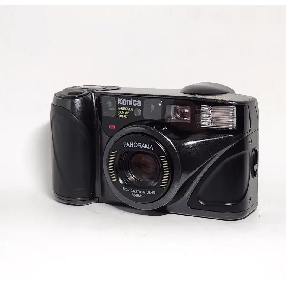 KONICA PANORAMA ZOOM . 렌즈28m 광각.정상작동