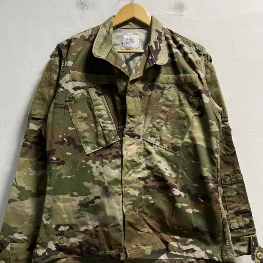 95-100 US ARMY 미군 OCP 카모 밀리터리 상의 야상자켓