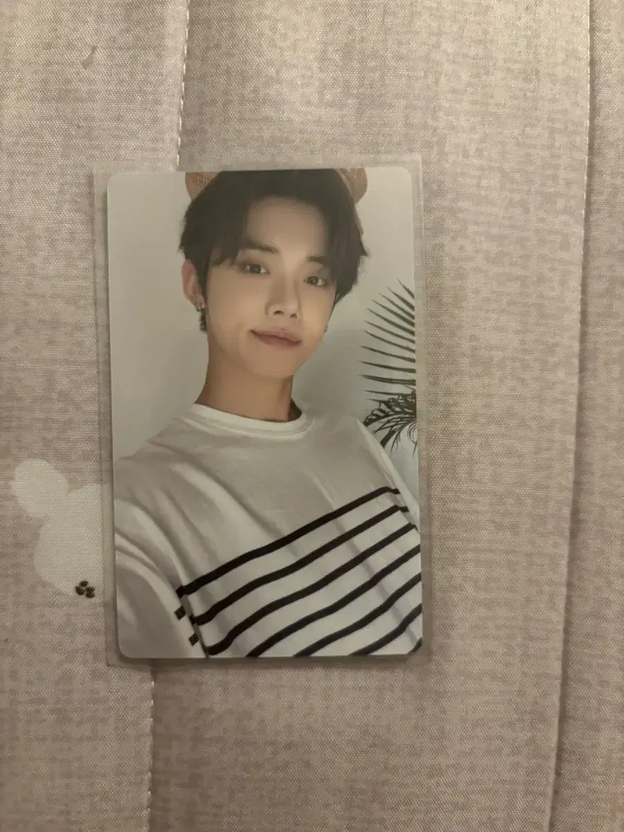 TXT yeonjun photocard seasons greetings Home soobin beomgyu taehyun Hueningkai