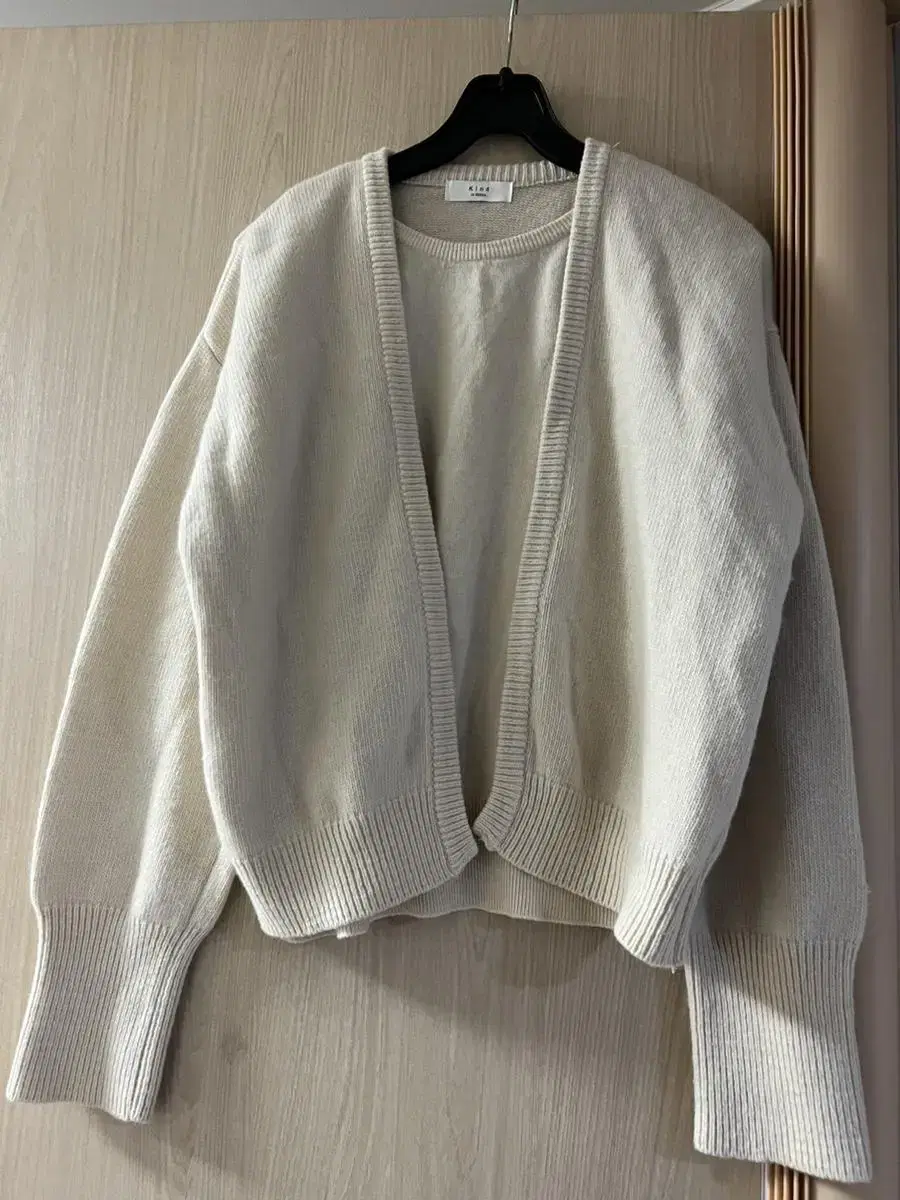 Cardigan set-feel knit