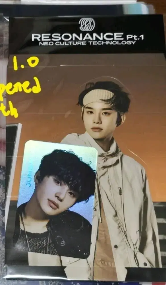 Jungwoo Rezonance hologram kard Part One Holka 2020