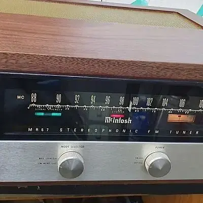 맥킨토시 Mcintosh MR67 진공관 튜너