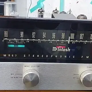 맥킨토시 Mcintosh MR67 진공관 튜너