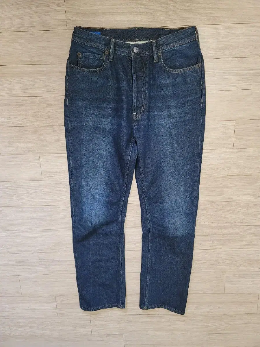 Arcane Studio Size 27