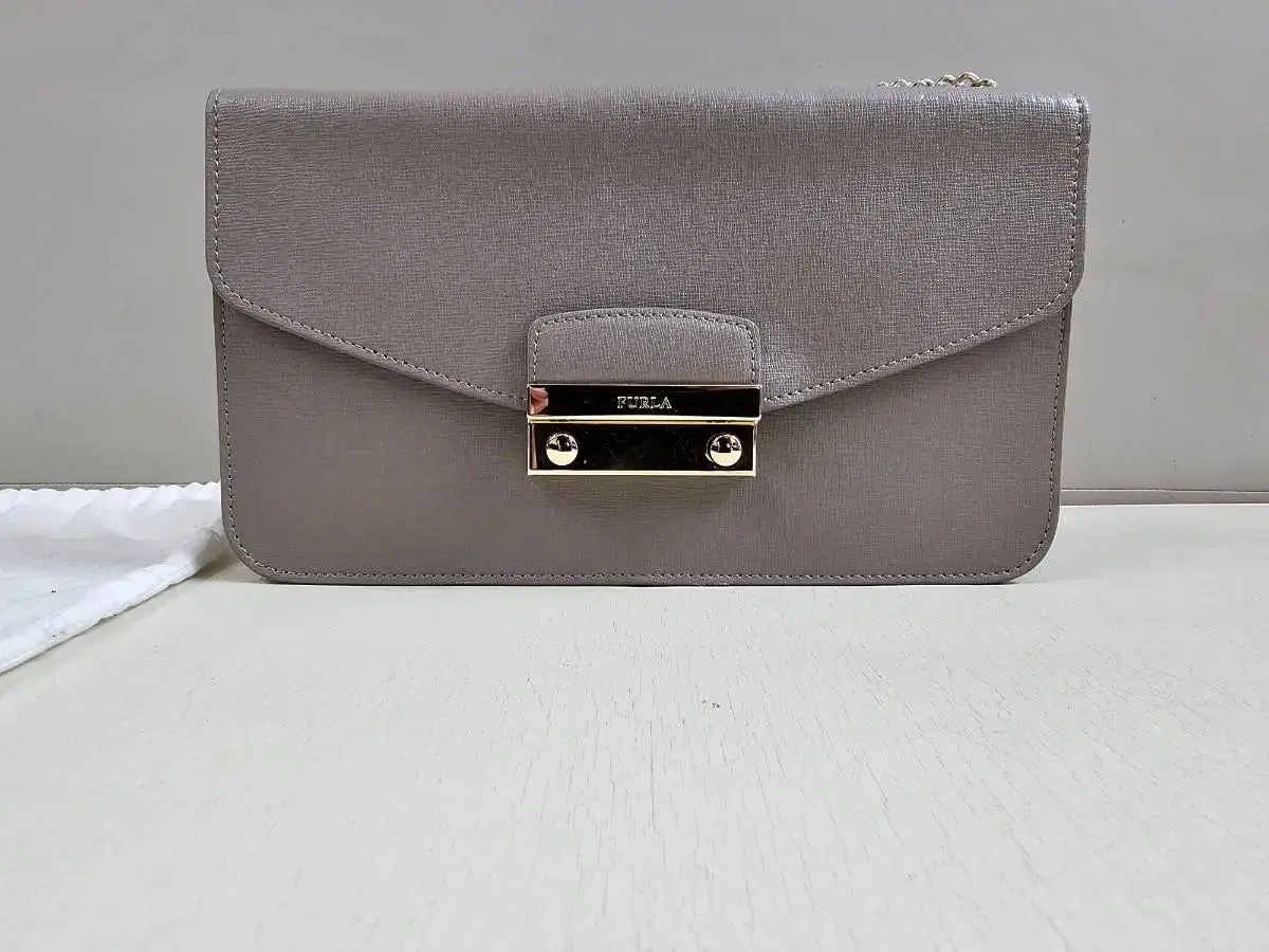Hula Shoulder Bag Keum