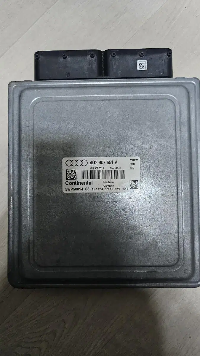 아우디 ecu 4g2907551a crec엔진 컴퓨터