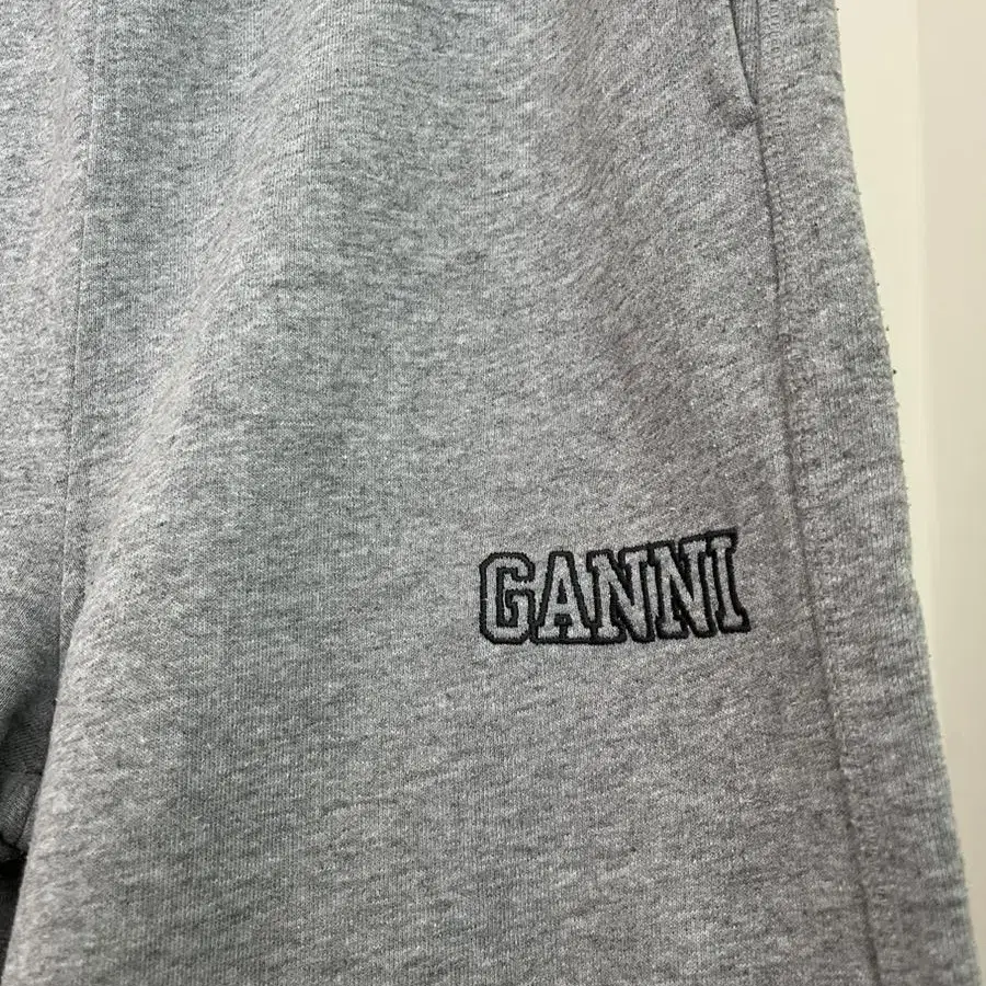 Ganni 가니 스웻팬츠 S