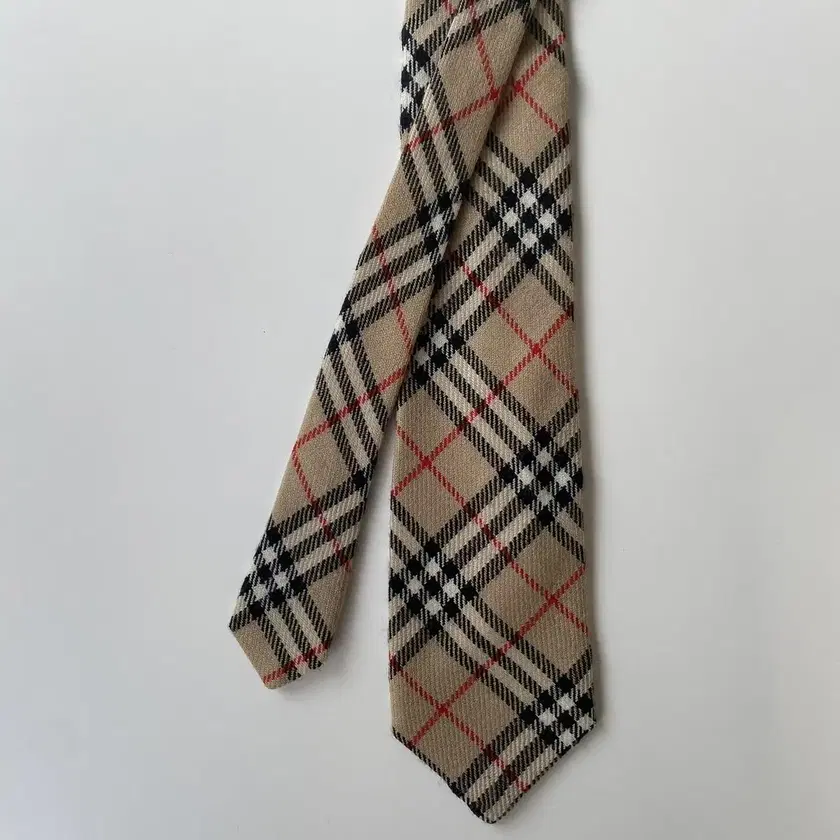 BURBERRY Necktie 루이비통넥타이,에르메스넥타이,구찌넥타이,프라다넥타이,페레가모넥타이 on Bunjang Global ...