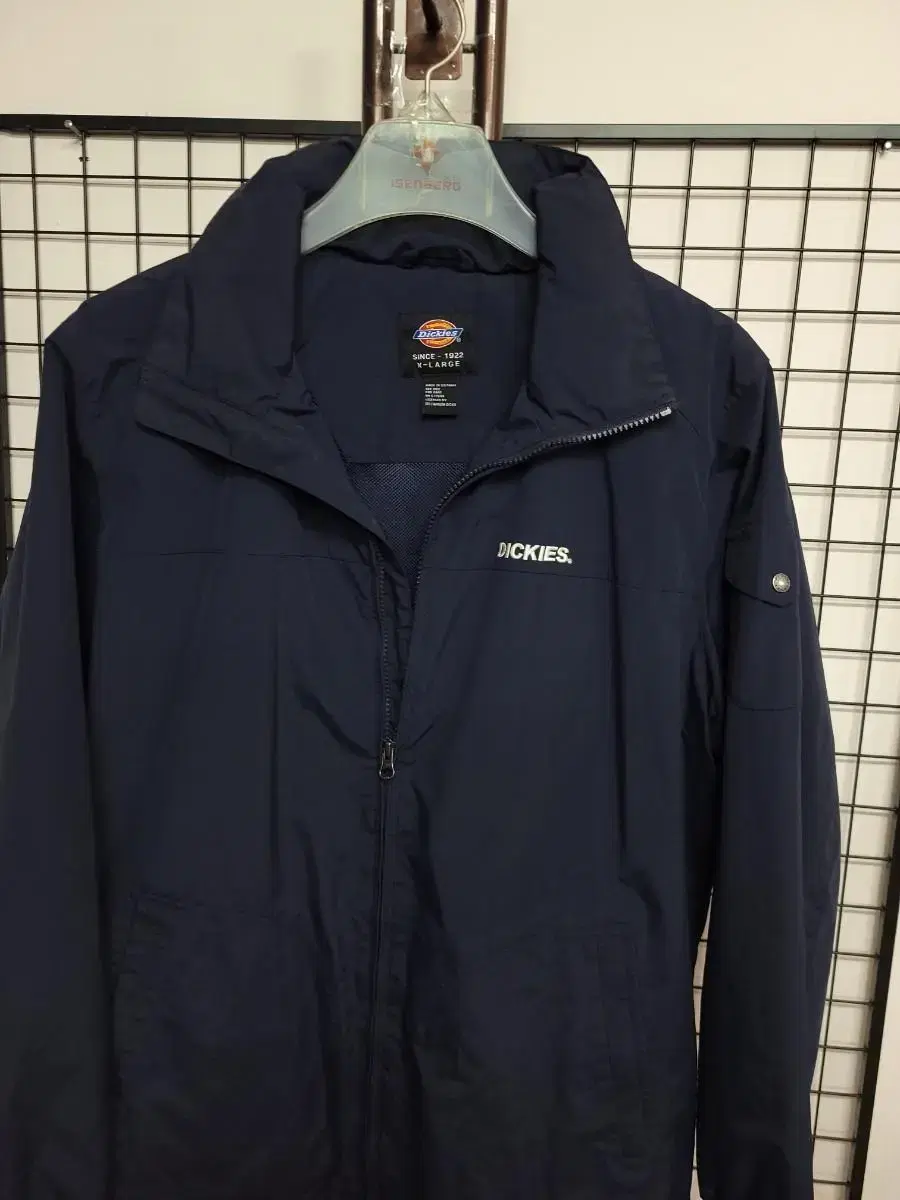 Dickies Windbreaker 105