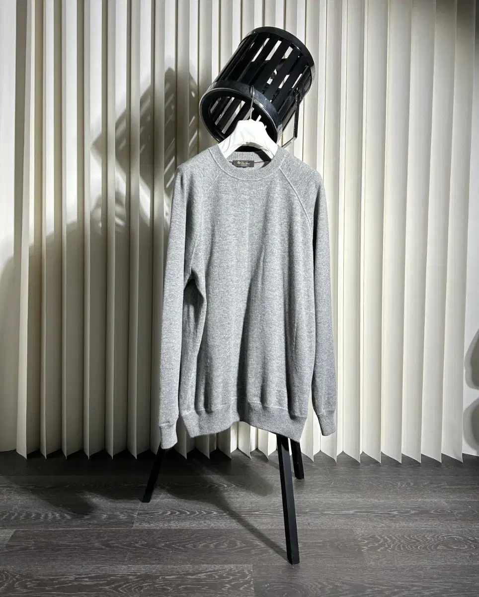 [UTC] Loro Piana New 100% Cashmere Knit