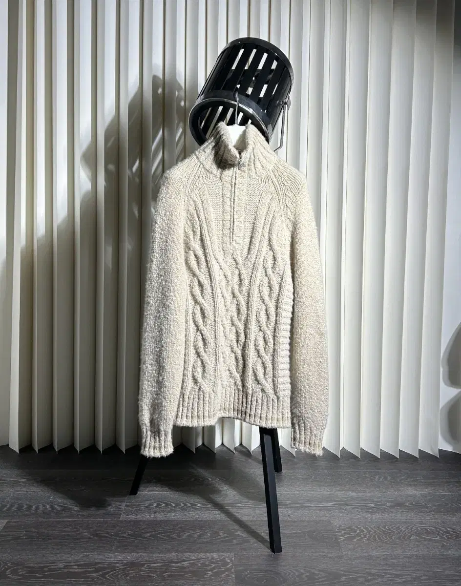 [UTC] Loro Piana Snow Winder Cable Front Cashmere Knit