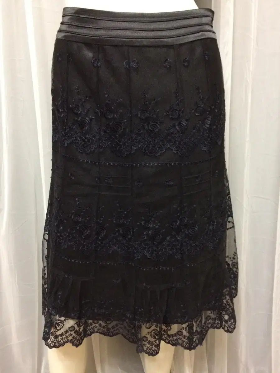 SATIN lace skirt