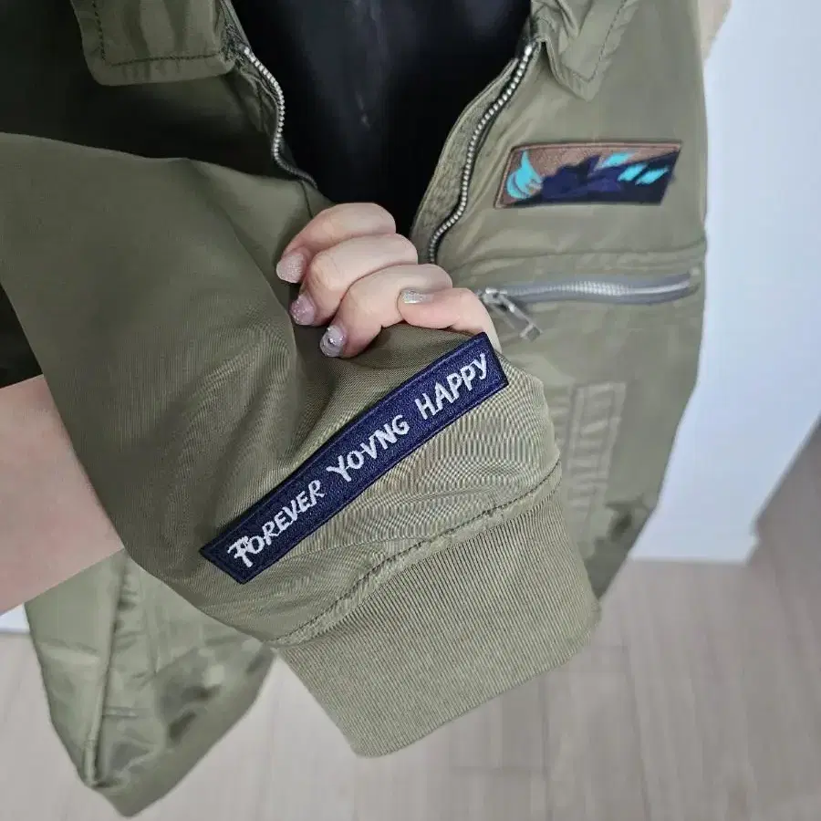 와펜장식 가을야상 새상품