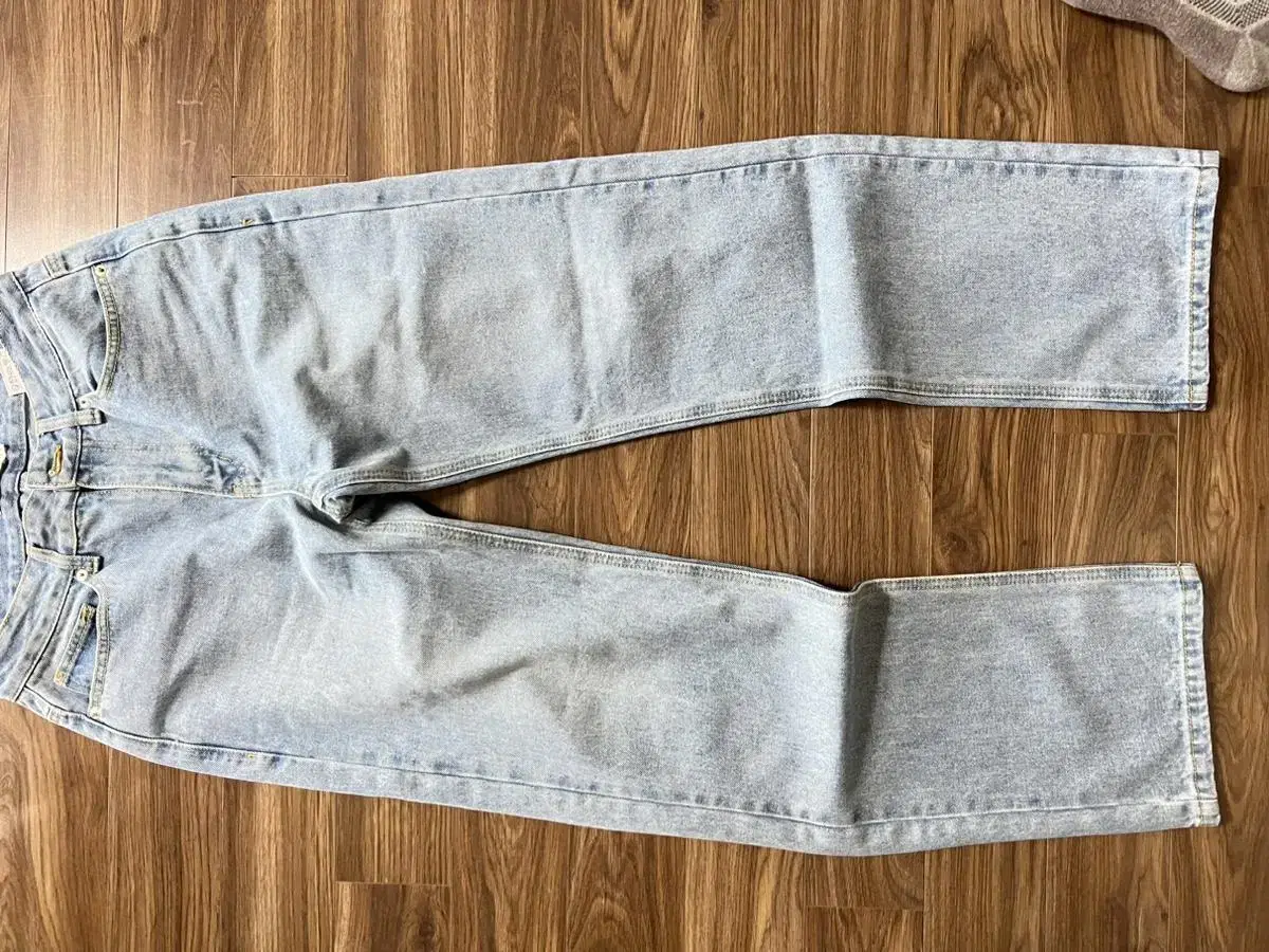 X-Container Soft Jeans