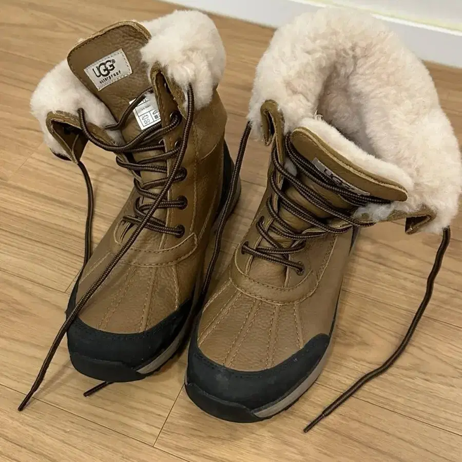 어그 여성 신발 UGG Adirondack III 가죽 스웨이드 겨울