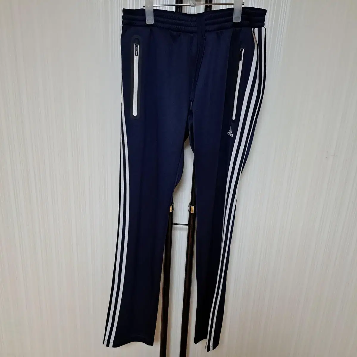 AdidasTrainingPants105 AdidasPantsLogoSideways