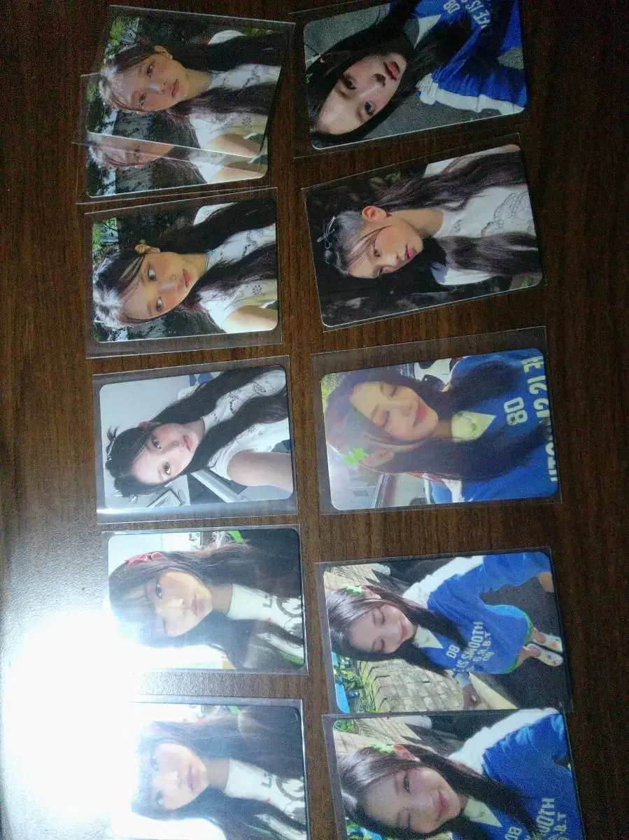 Haerin 24 seasons greetings photocard Sell!