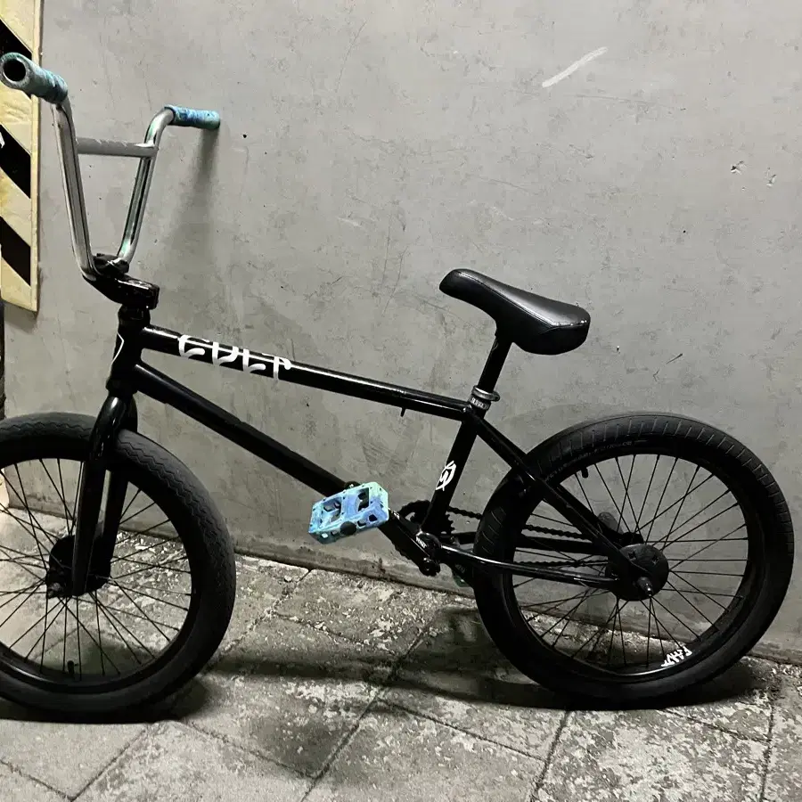 서브로사 살바도르  bmx픽시,bmx대차