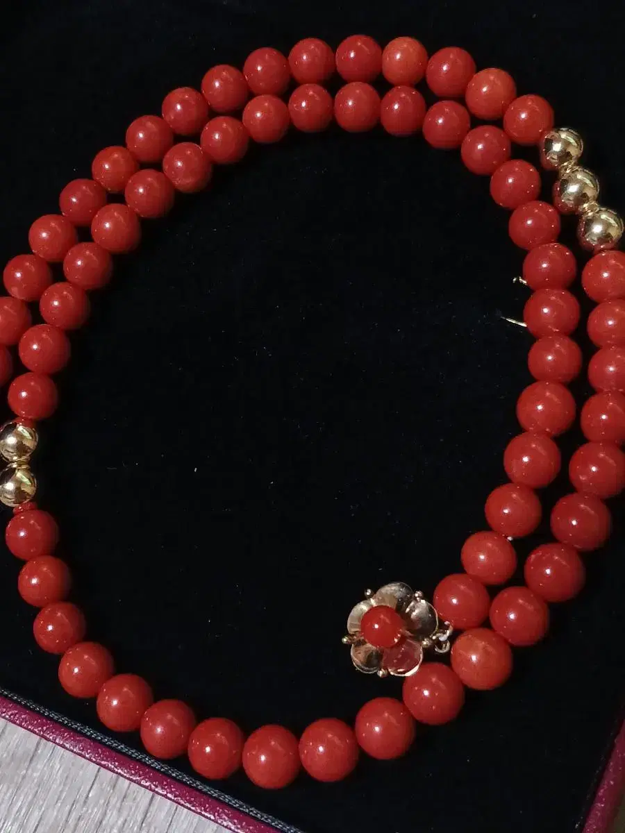 @Sale@ 14k Japanese Natural Aka San Necklace with Appraisal