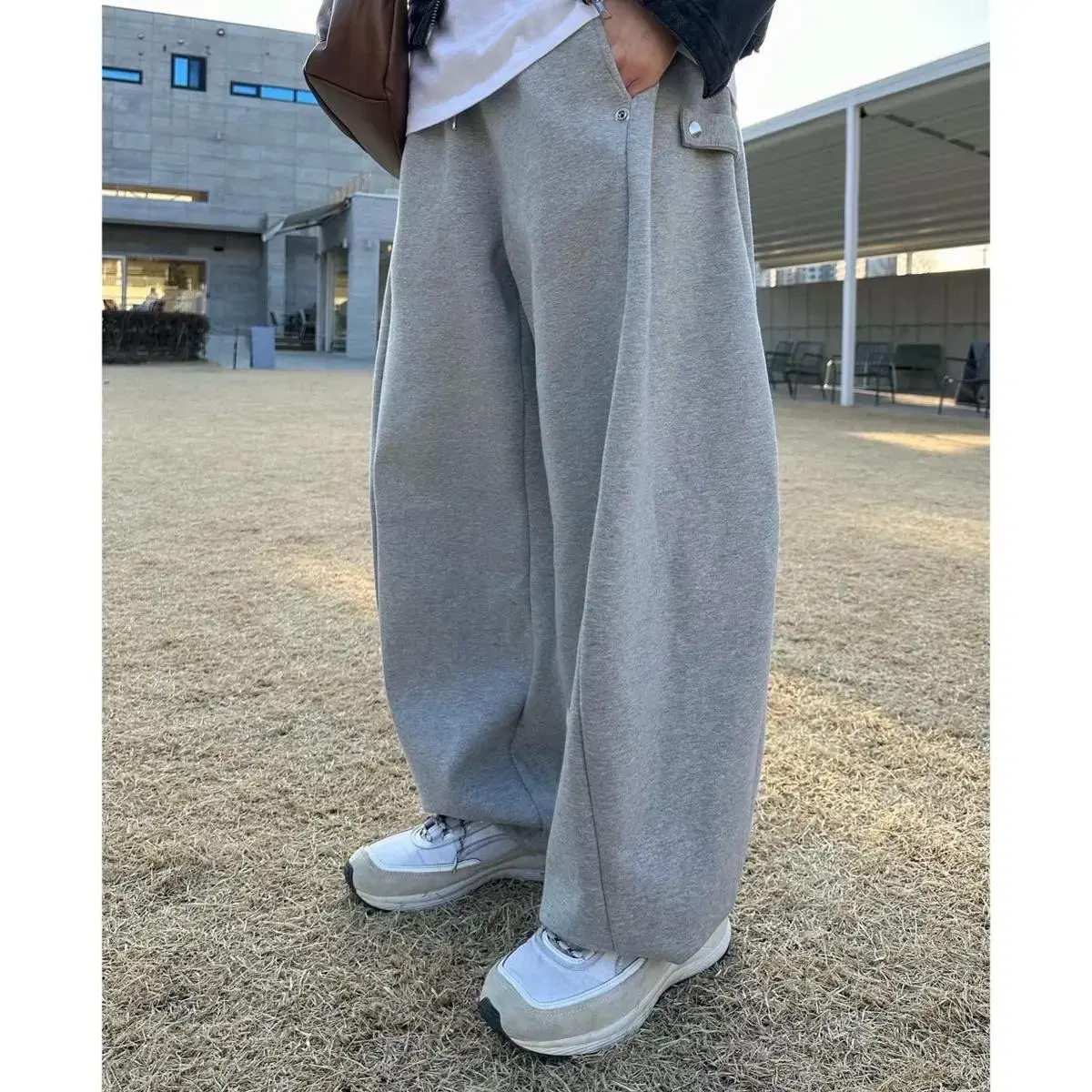 Side Snap Balloon Sweatpants (6C)
