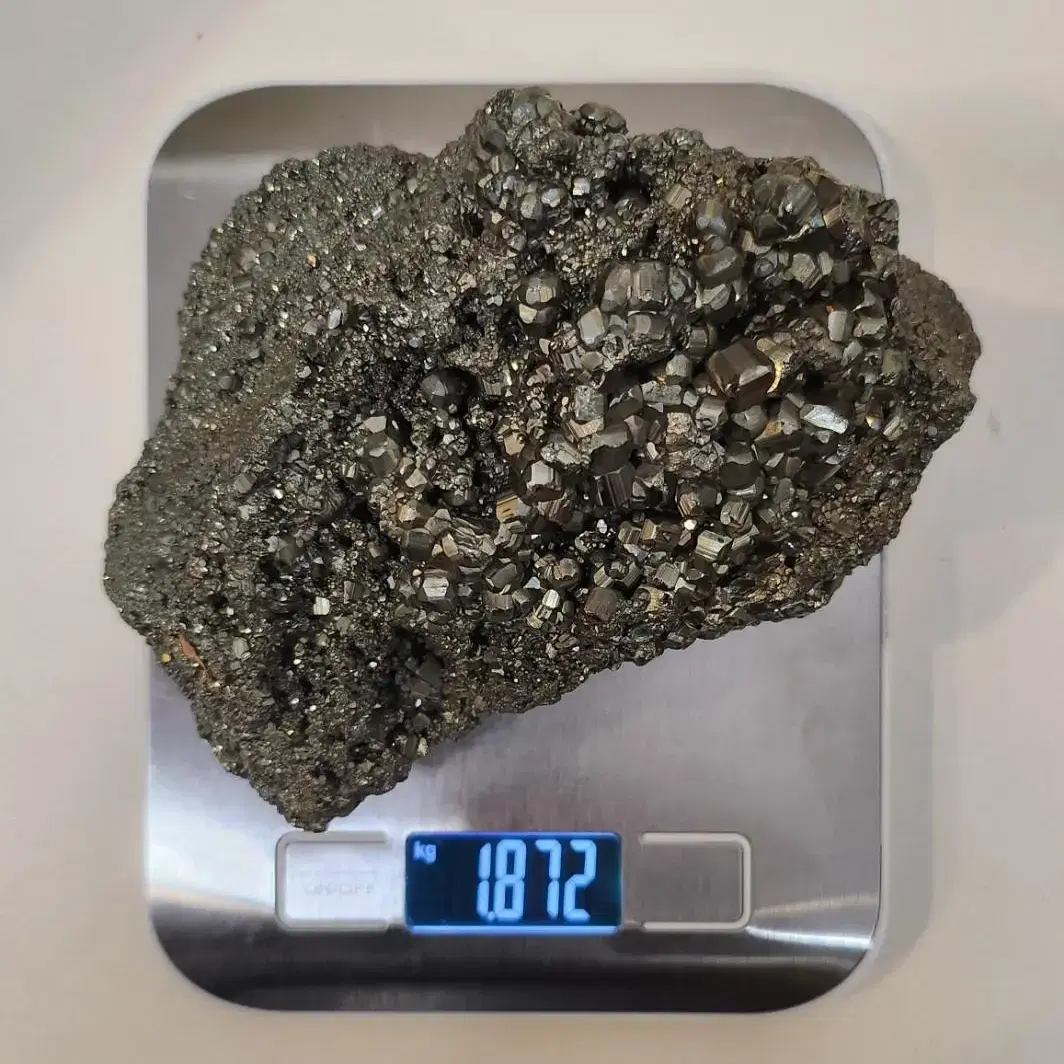 파이라이트 (Pyrite, 황철석) 광물 수석