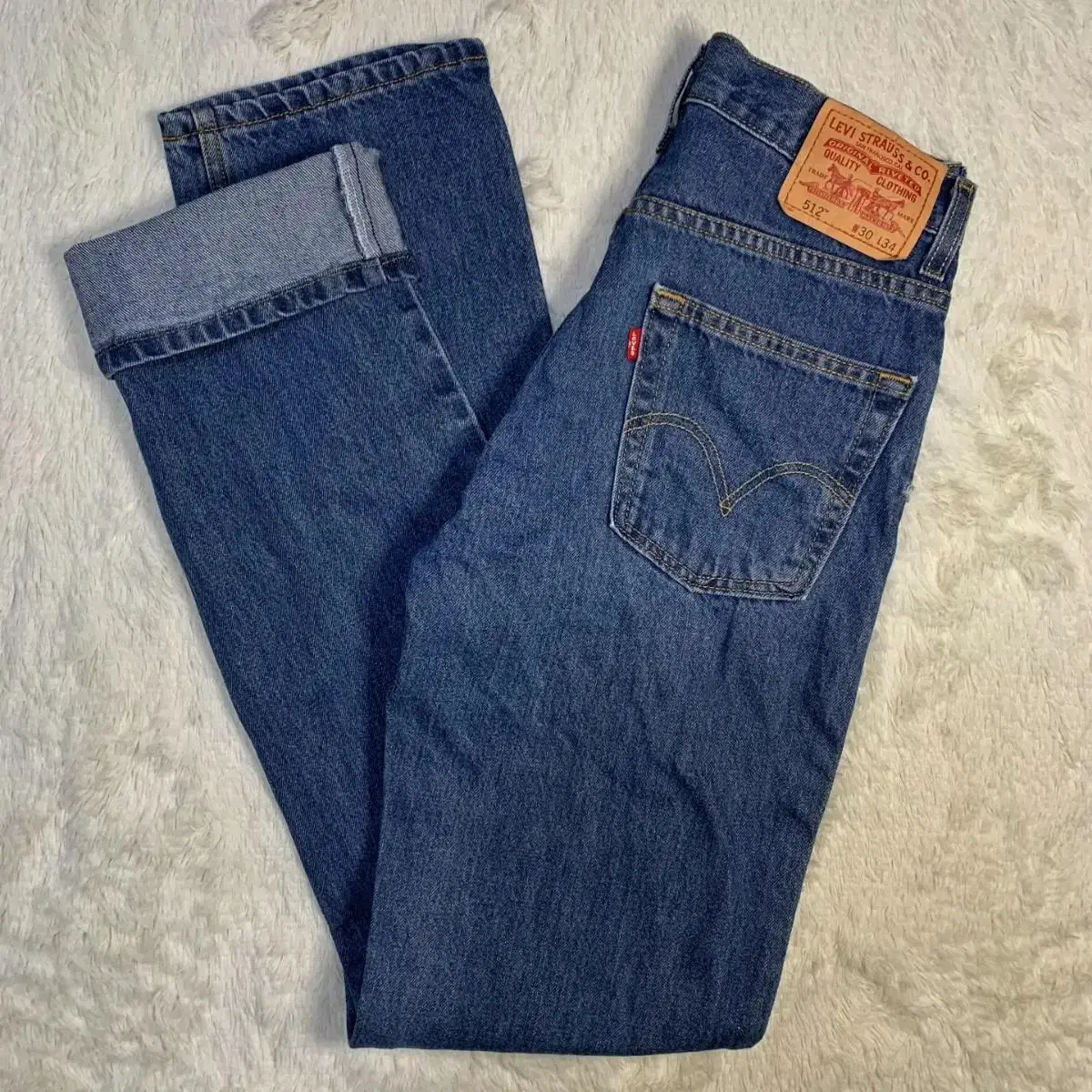 [31] Levi's 512 Slim Fit Denim Pants