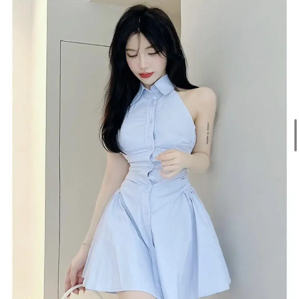 홀터 카라넥 미니 원피스