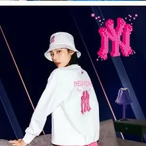 mlb 맨투맨 (m사이즈)