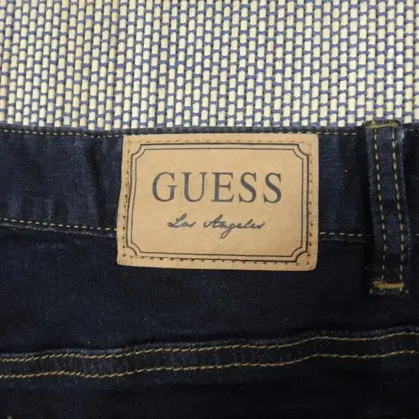 (32인치) 게스 GUESS 남성 스키니핏 데님팬츠