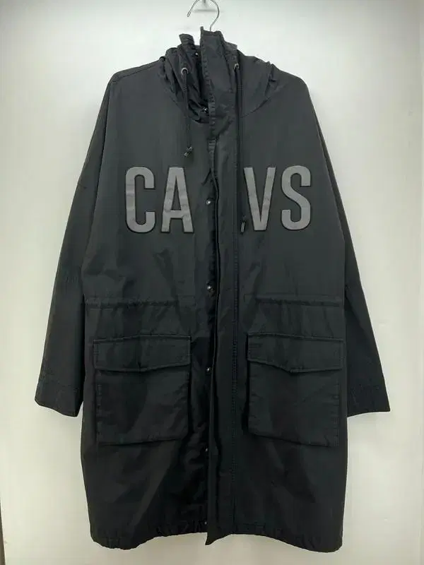 Large NBA CAVS Long Windbreaker Jacket Black Vintage