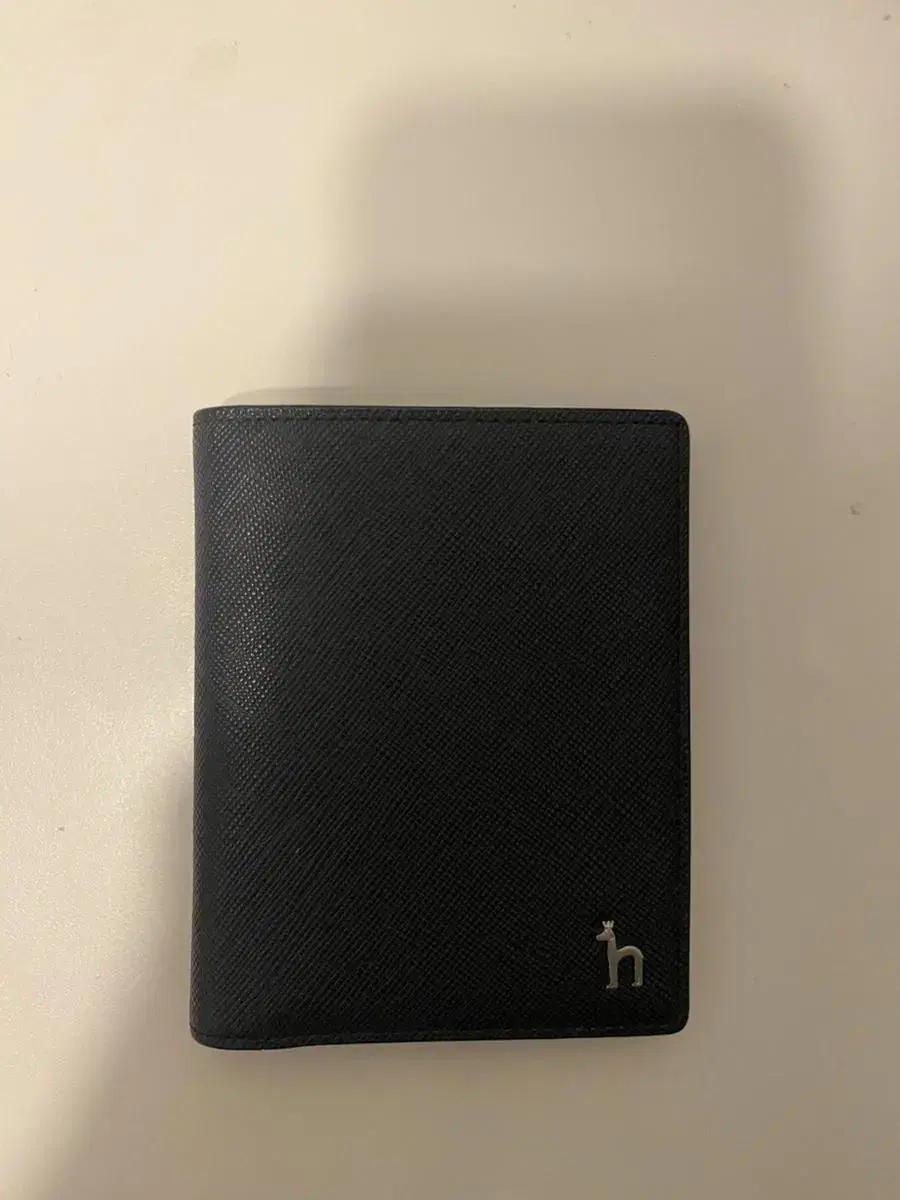 Hedges vahn wallet for sale