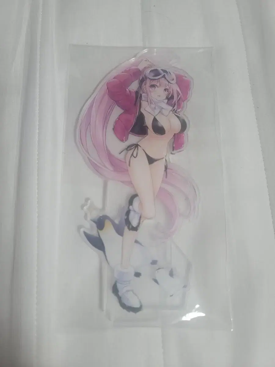 Bloo Archive Amy acrylic stand (unsealed new)