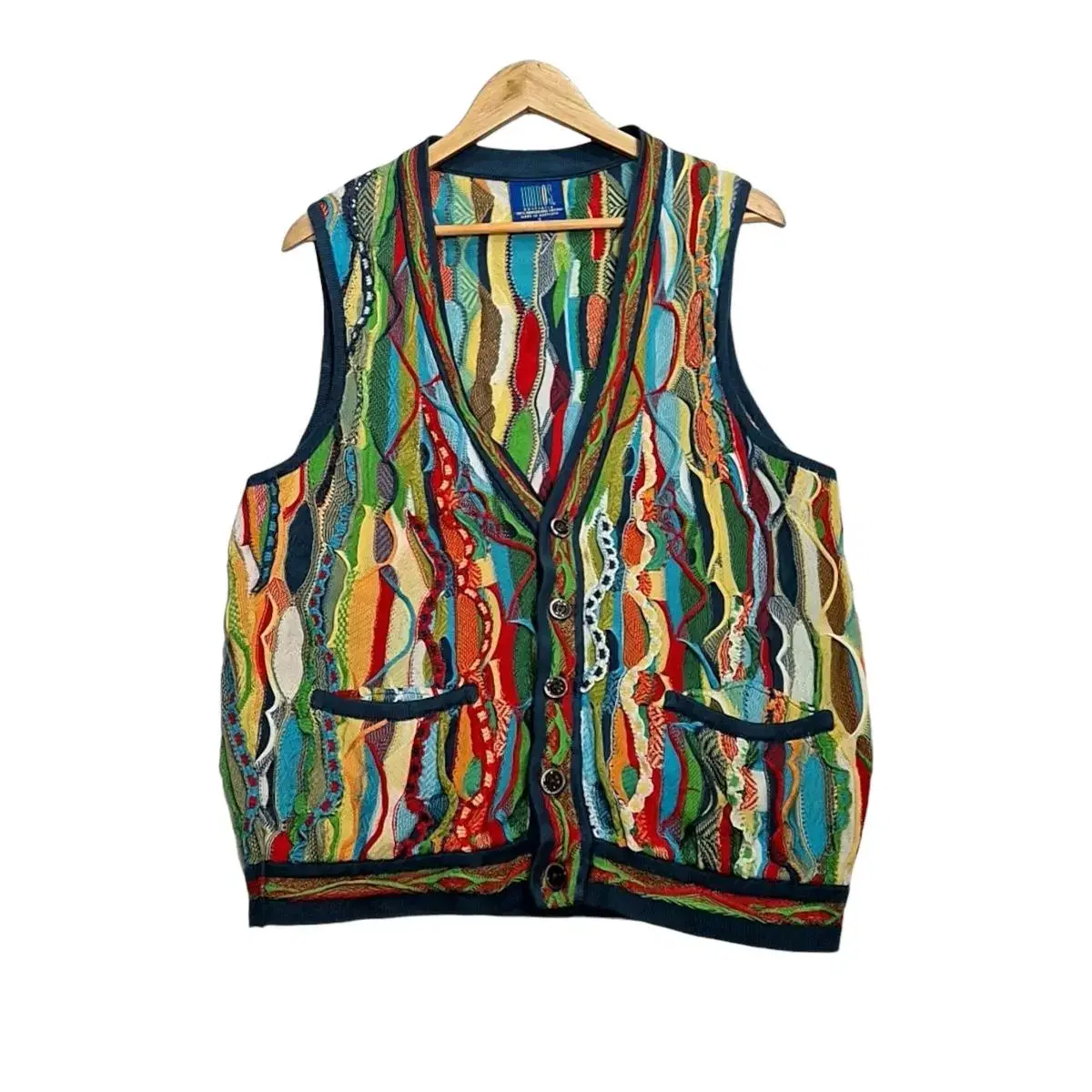 Limnos cable pattern knit vest