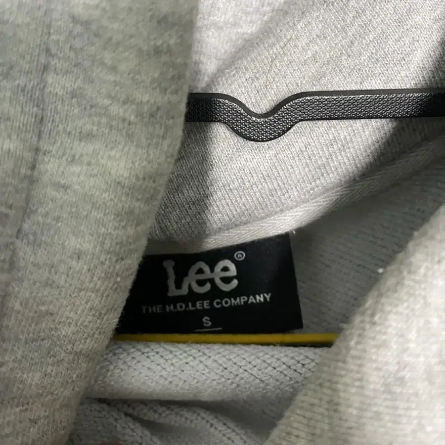 Lee 후드티