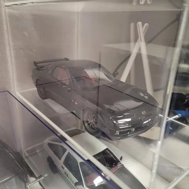 1:18 오토아트 rx-7 올검 판매합니다