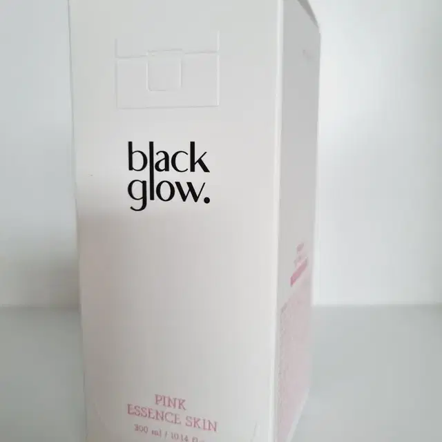 블랙글로우 핑크 에센스 스킨 300ml