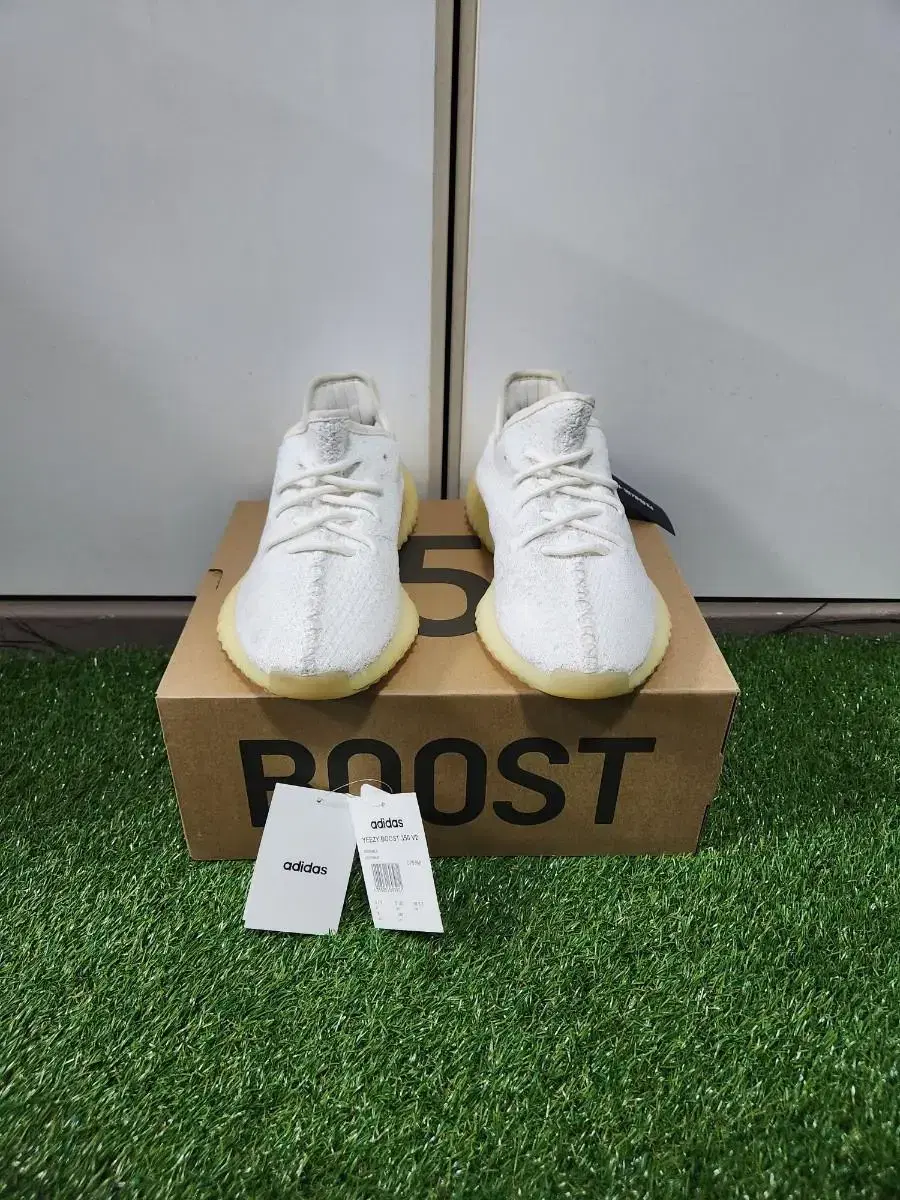 Washing Machine How To Clean Cream Yeezys Washing Machine How To