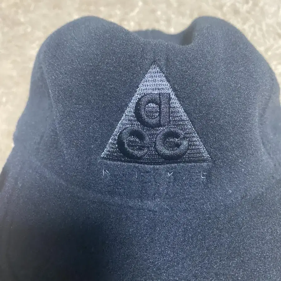 [FREE]나이키 ACG AW84 플리스 캡 블랙