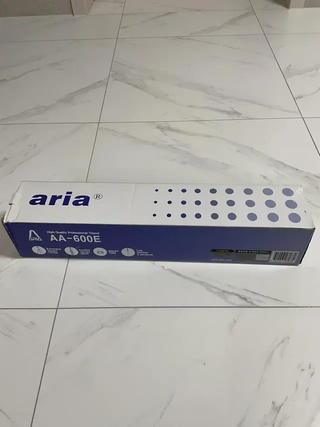 Aria AA-600E 카메라 거치대