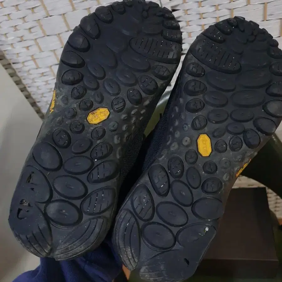 MERRELL 머렐 고어텍스 트레킹화 260mm (사진확인)