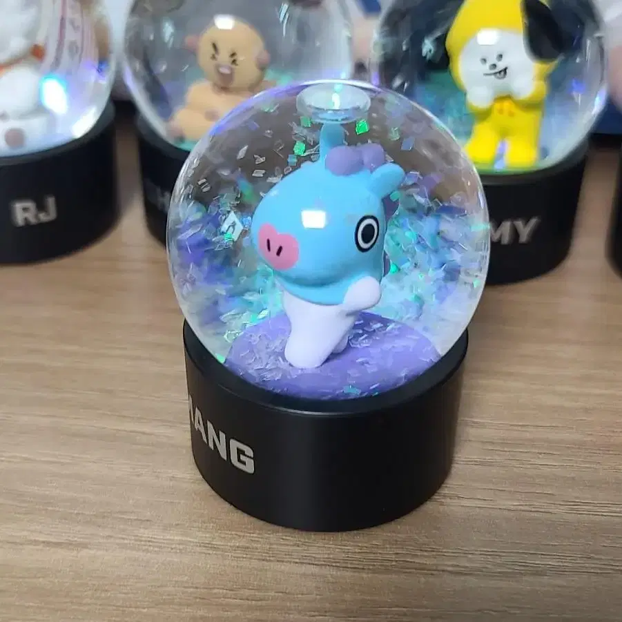 방탄소년단 BT21 워터볼