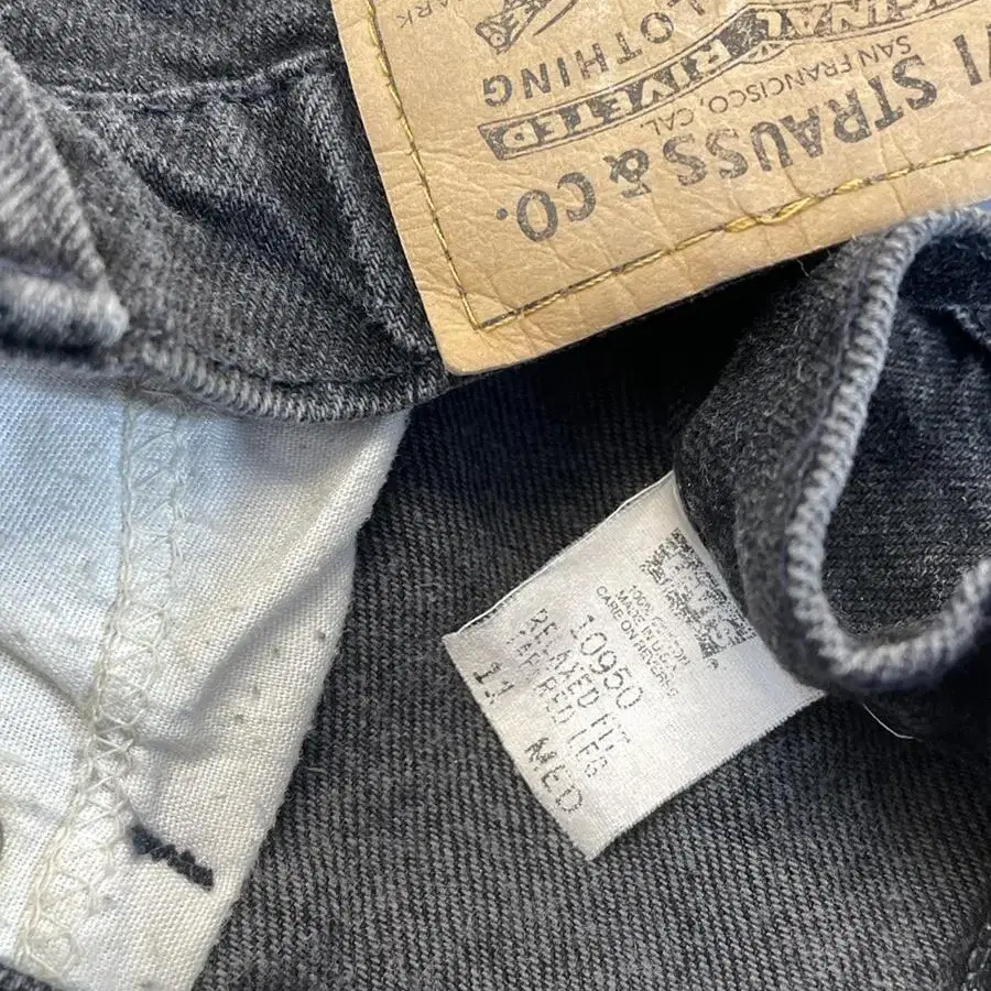 90's  USA Levi's 10950 Ralexed Fit